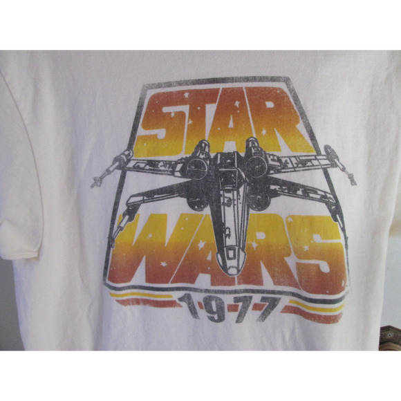 Four Star Wars T-shirts-Force Awakens-1977-own every moment-Christmas - Picture 8 of 12